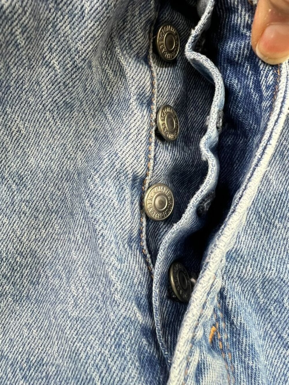 Abercrombie & Fitch Women The Dad High Rise Distressed Jeans Denim Sz 27/4L Blue - Picture 5 of 15